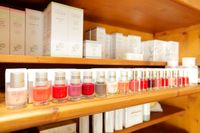 Unser Kosmetikstudio in Bad Camberg bietet verschiedene Zirben Produkte die das allgemeine Wohlbefinden steigern